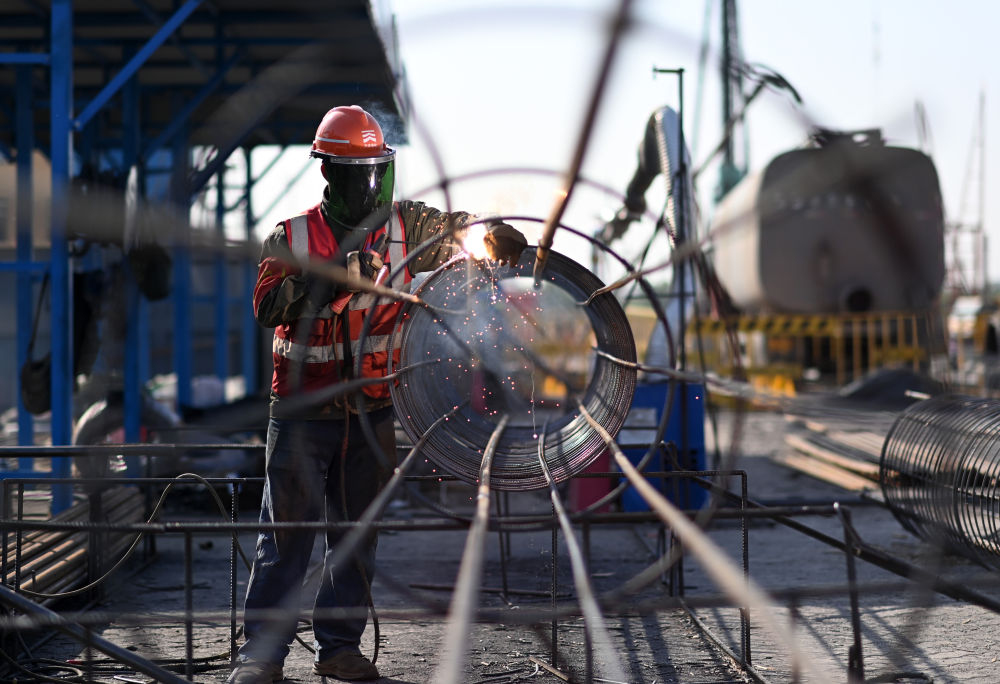 斗华章|平凡亦精彩九游会j9登陆奋(图2) 斗华章|平凡亦精彩九游会j9登陆奋(图2)