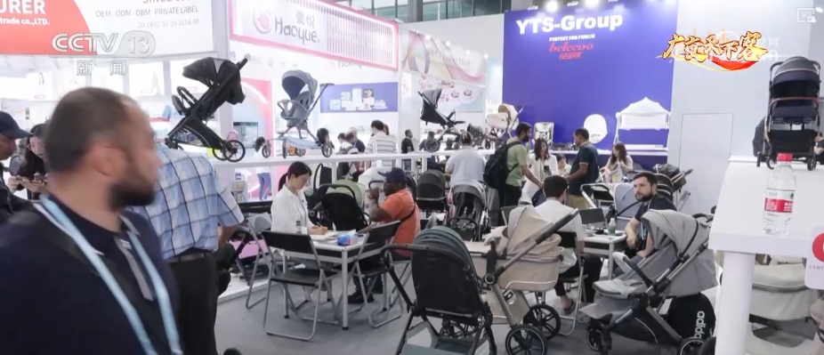 ” “AI+制造美学”释放中国好物无限可能J9数字平台新技术、新创意成广交会“香饽饽(图9)